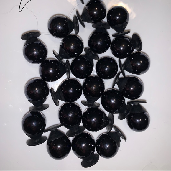 Croc jibbitz - Picture 2 of 2